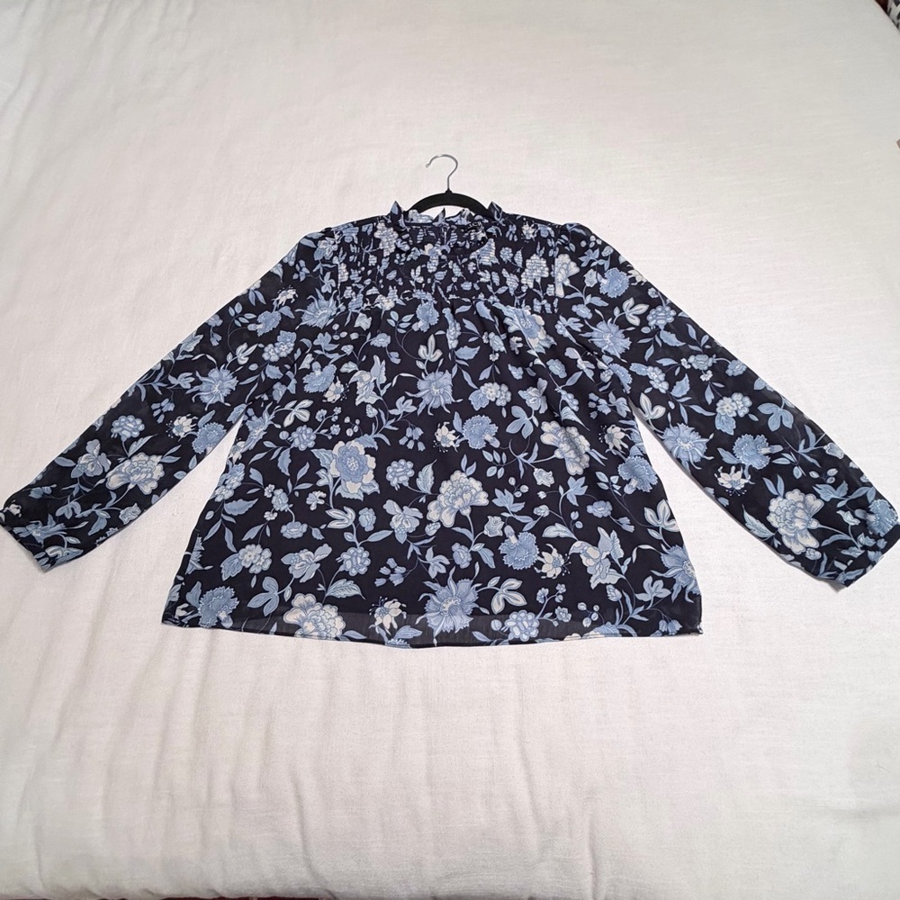 J.Crew Blouse Womens Medium Blue Floral Smocked Mock Neck Long Sleeve Boho BN380